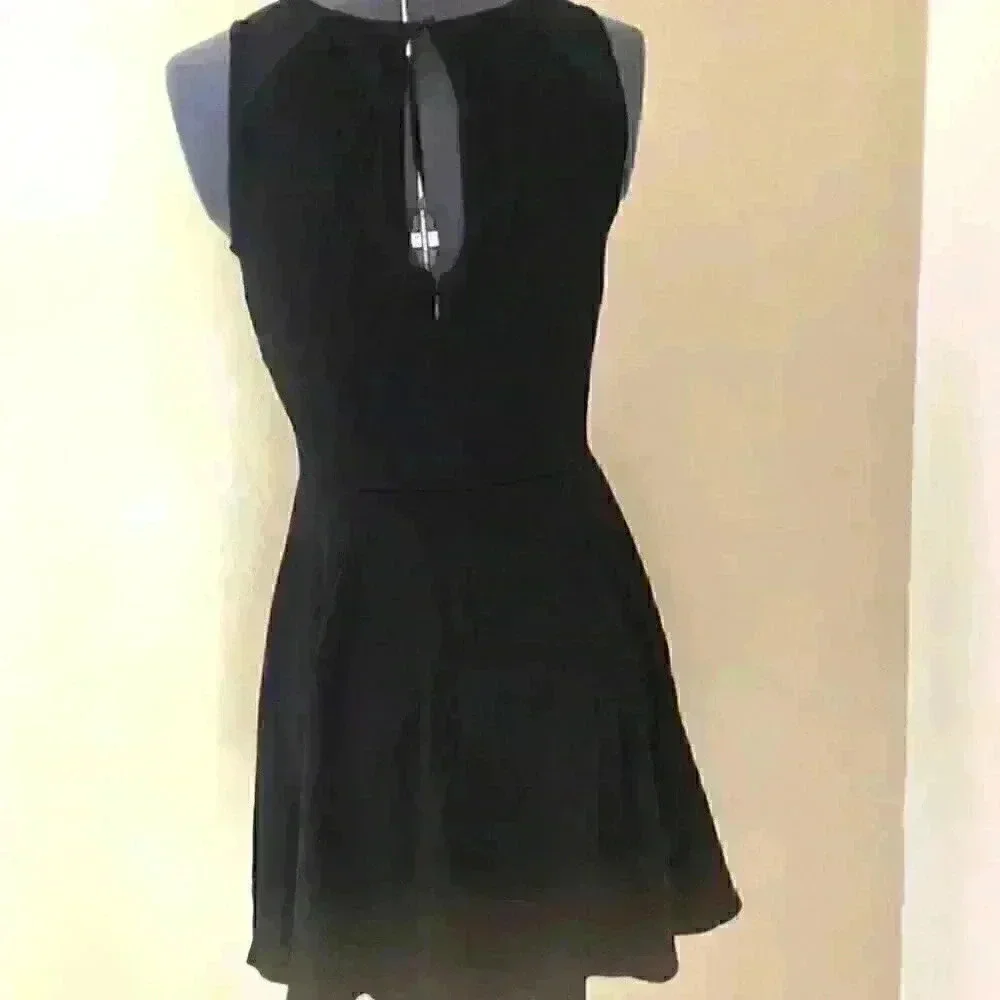 Guess marciano Evening sleeveless short dress small